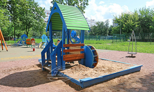 Интерактивный игровой комплекс с песочницей Хоббиты РК-25.  �5